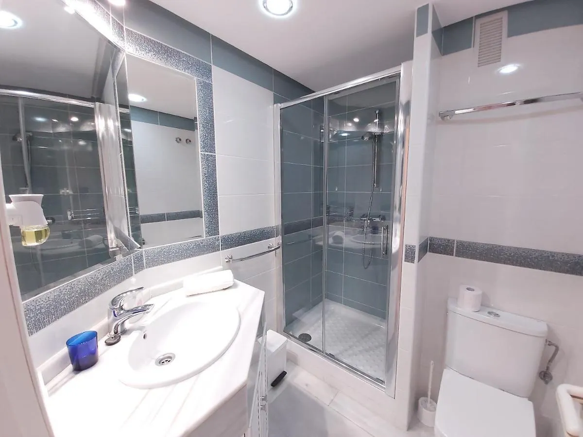 Del Parque Flats - Puerto Marina Daire Benalmádena 0*,